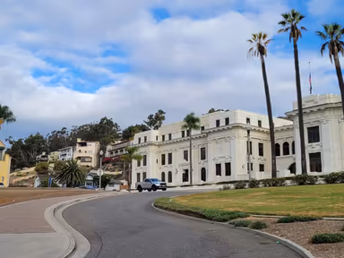 San Buenaventura City Hall photo 1