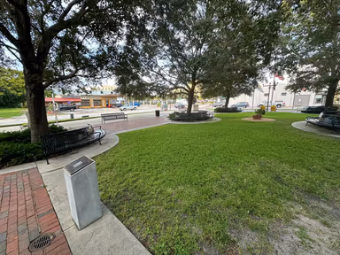 Deland City Hall photo 2