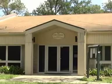 Fanning Springs City Hall photo 1