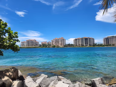 Fisher Island photo 3