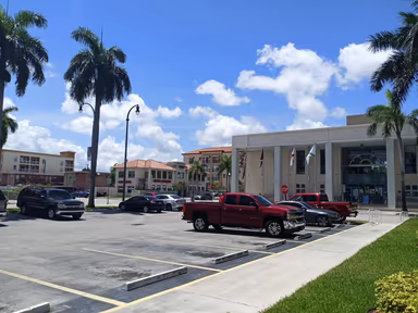Hialeah City Hall photo 1