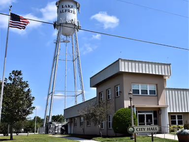 Lake Alfred City Hall photo 3