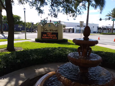 City of Lake Worth Beach City Hall photo 2