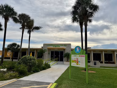 Lauderdale-By-The-Sea Town Hall photo 3