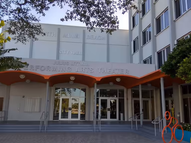 North Miami Beach City Hall photo 1