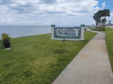 Ocean Breeze photo 1