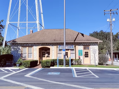 San Antonio City Hall photo 1