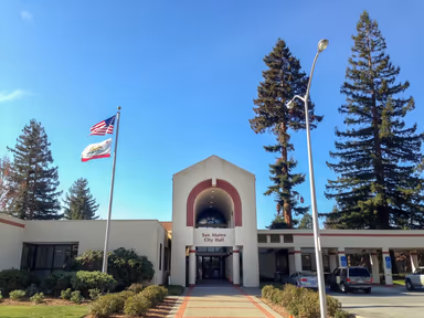 San Mateo City Hall photo 1