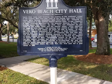 Vero Beach City Hall photo 2