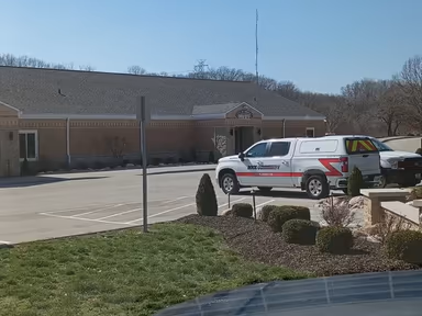 Arnold City Hall photo 2