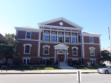 Bowling Green City Hall photo 2