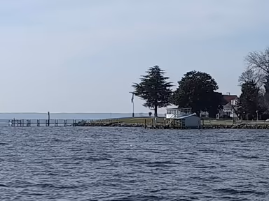 Coltons Point photo 2