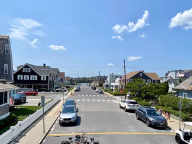 Bay Head photo 1