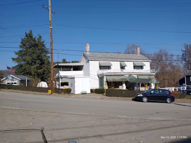 Adamsburg photo 1