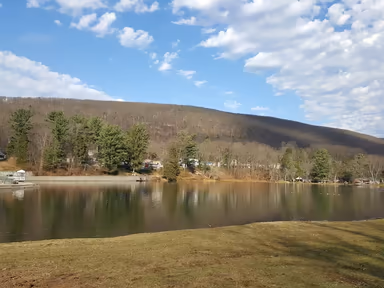 Beurys Lake photo 1