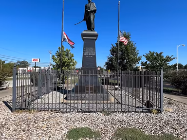 Bolivar City Hall photo 2