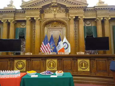 Brooklyn Borough Hall photo 2