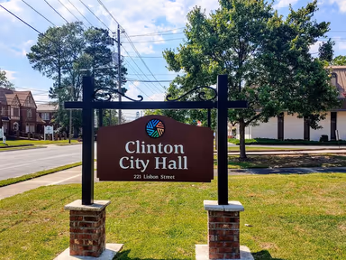Clinton City Hall photo 2