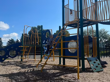 Colony Park photo 4
