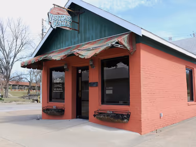 Farmersville City Hall photo 1