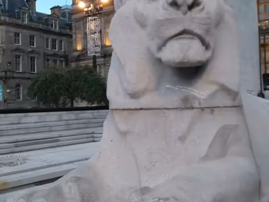 Glasgow City Hall photo 4