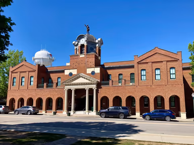 Grapevine City Hall photo 4