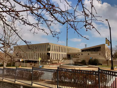 Hickory City Hall photo 1