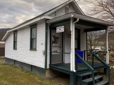 Mapleton photo 1