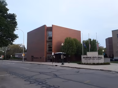 Monroe City Hall photo 2