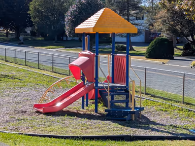 Montrose Manor Recreational Facility photo 1