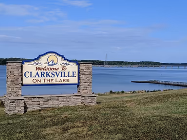 Clarksville Town Hall photo 4