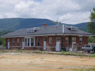 Crozet photo 1