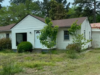 Dinwiddie photo 3