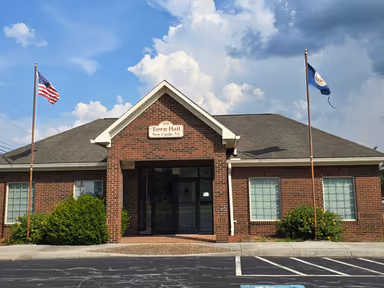 New Castle Town Hall photo 1